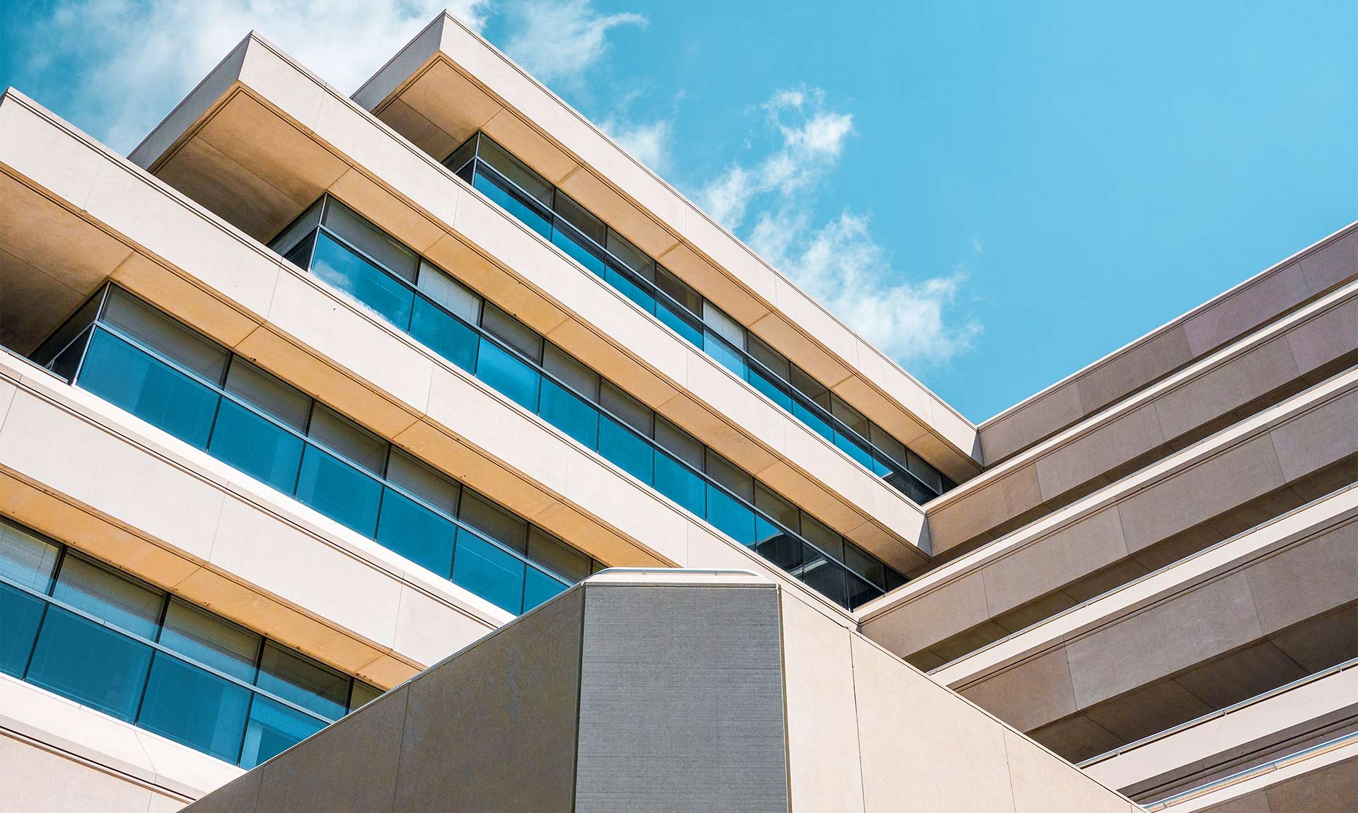 Big Building Avada Car Dealer News